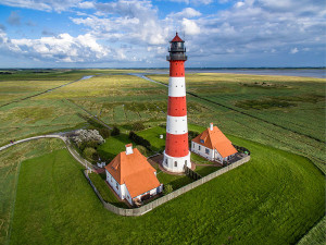 First place 2015: Westerheversand Lighthouse, Germany (Marco Leiter)