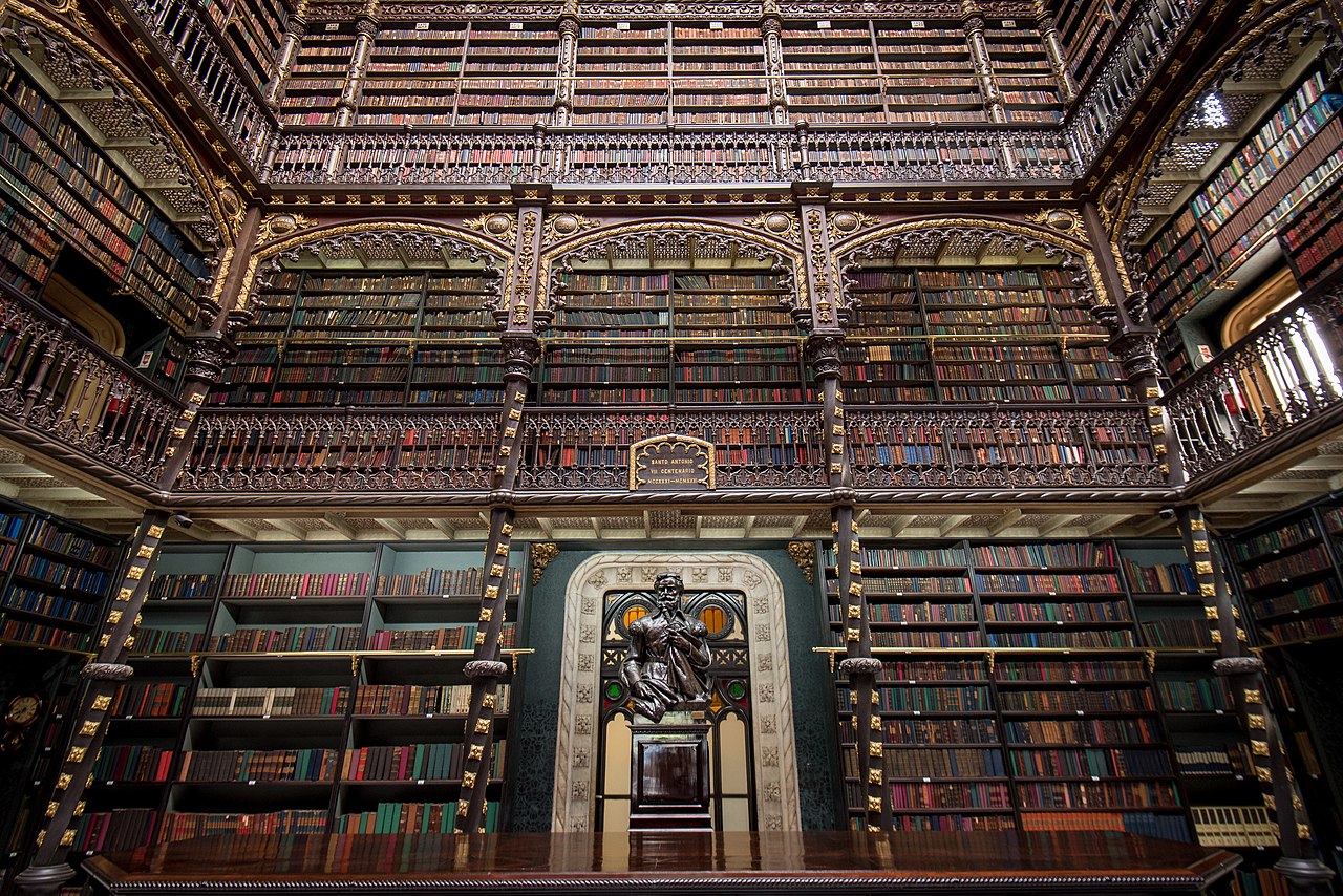 Real Gabinete Português de Leitura, Rio de Janeiro, Brazil by Donatas Dabravolskas, CC BY-SA 4.0
