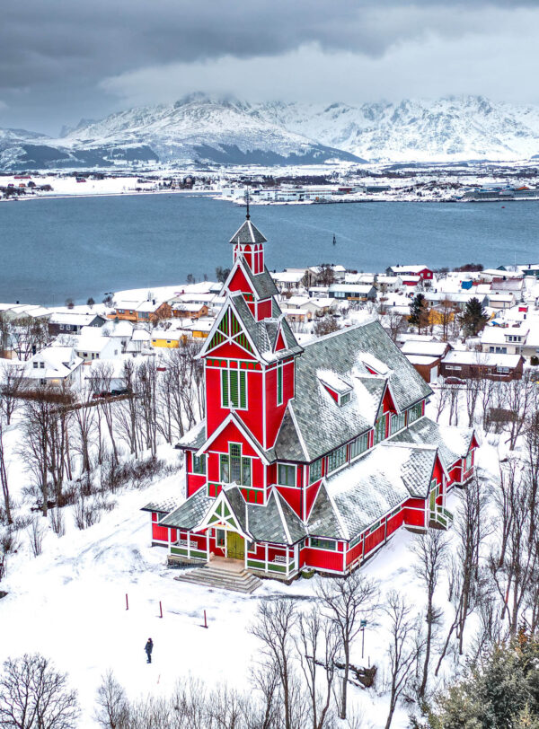 7th place: Parish church by Giladtop